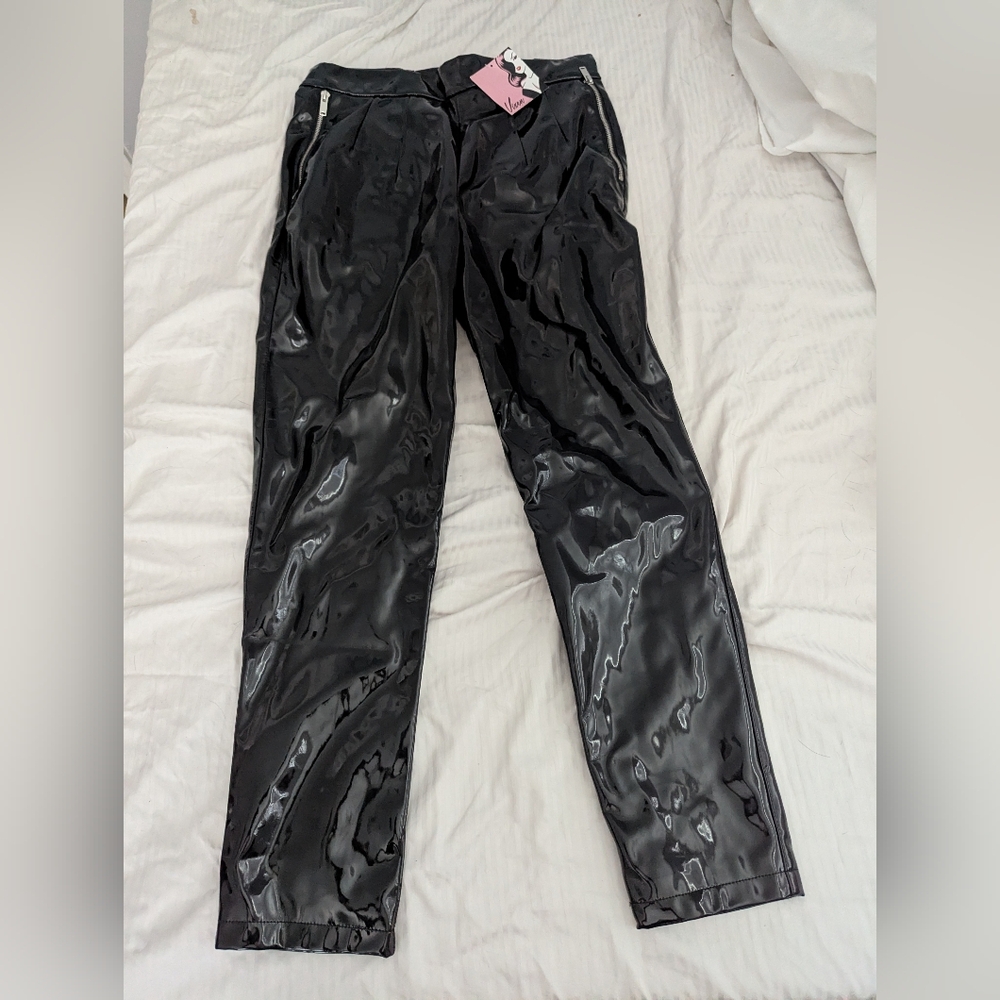 NWT Vixen Black Vinyl Cigarette Pants with Purple Lining Size L